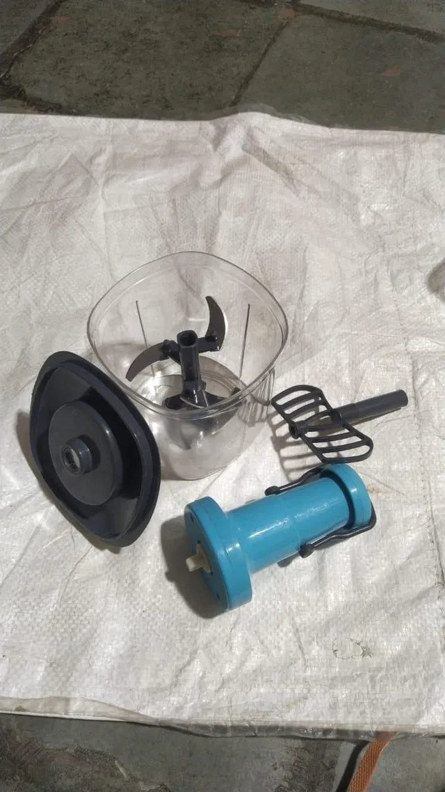 Multi Functional Vegetables Chopper